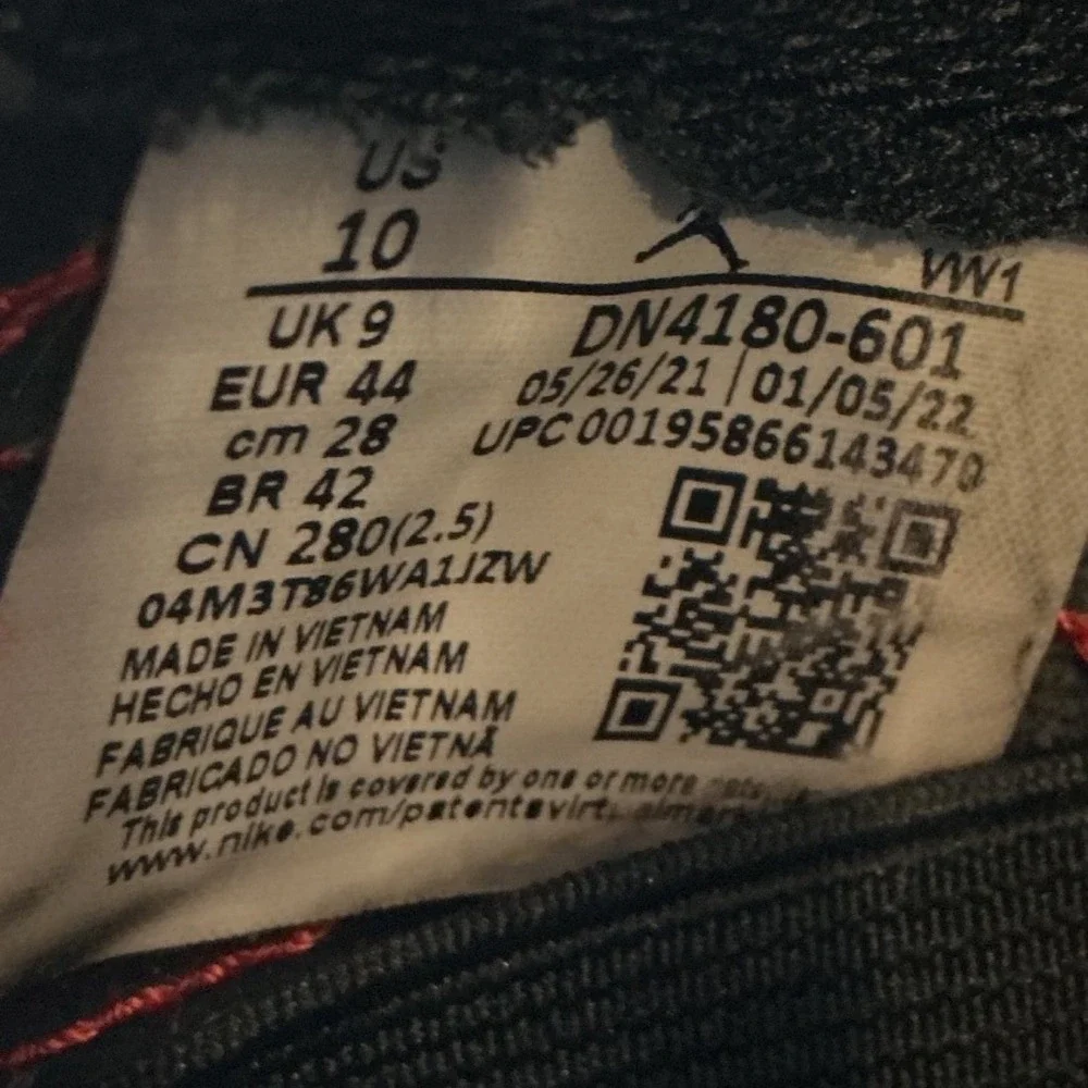 Jordan 11 CMFT Low Gym Red White Black Sneakers DN4180-601 Mens 10